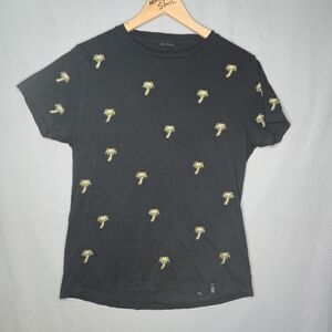 Marc Jacobs Men's Black Tee With Gold  Embroidered Palm Trees Size M